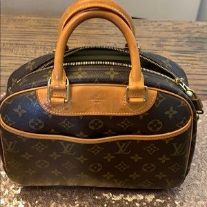 Authentic Louis Vuitton Iconic Trouville Monogram